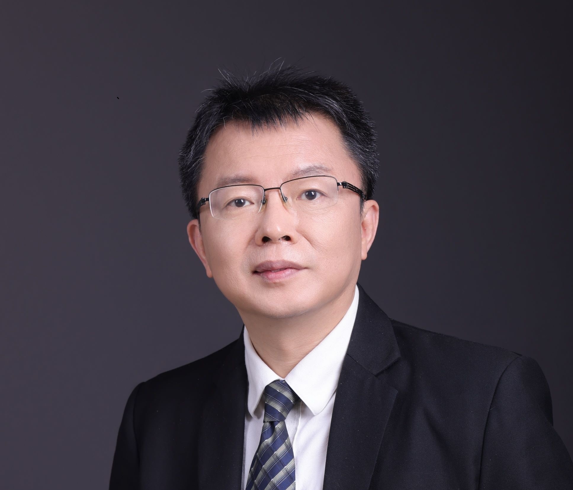 Bin Cui